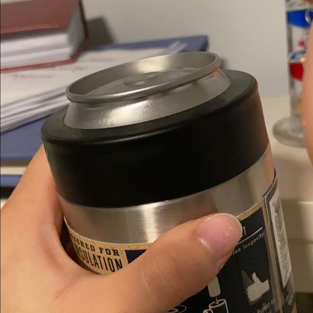 Yeti Rambler NWT - Picture 3 of 3